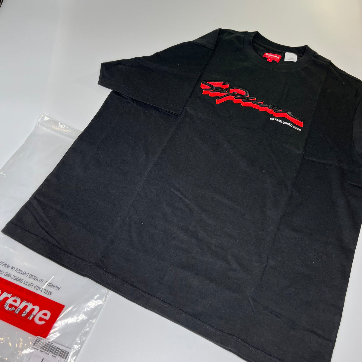 Black Shadow Script S/S Top Supreme – KLIPT.co